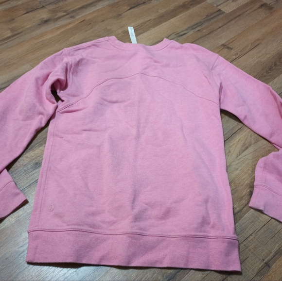 Lululemon Women’s Sweatshirt Pink size 4 — FITS GIRLS XL EUC - Picture 4 of 9